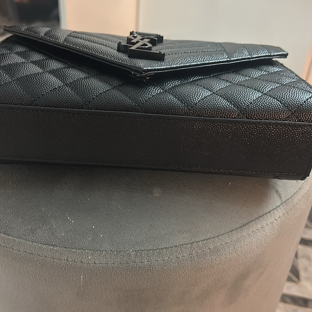 Saint Laurent Black Quilted Leather envelope Bag - Picture 8 of 8
